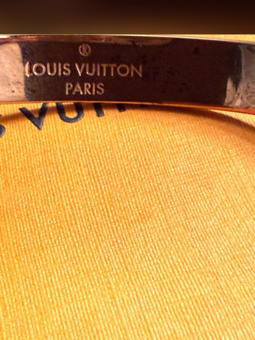 Louis Vuitton Nanogram Cuff Bracelet M - Picture 4 of 13